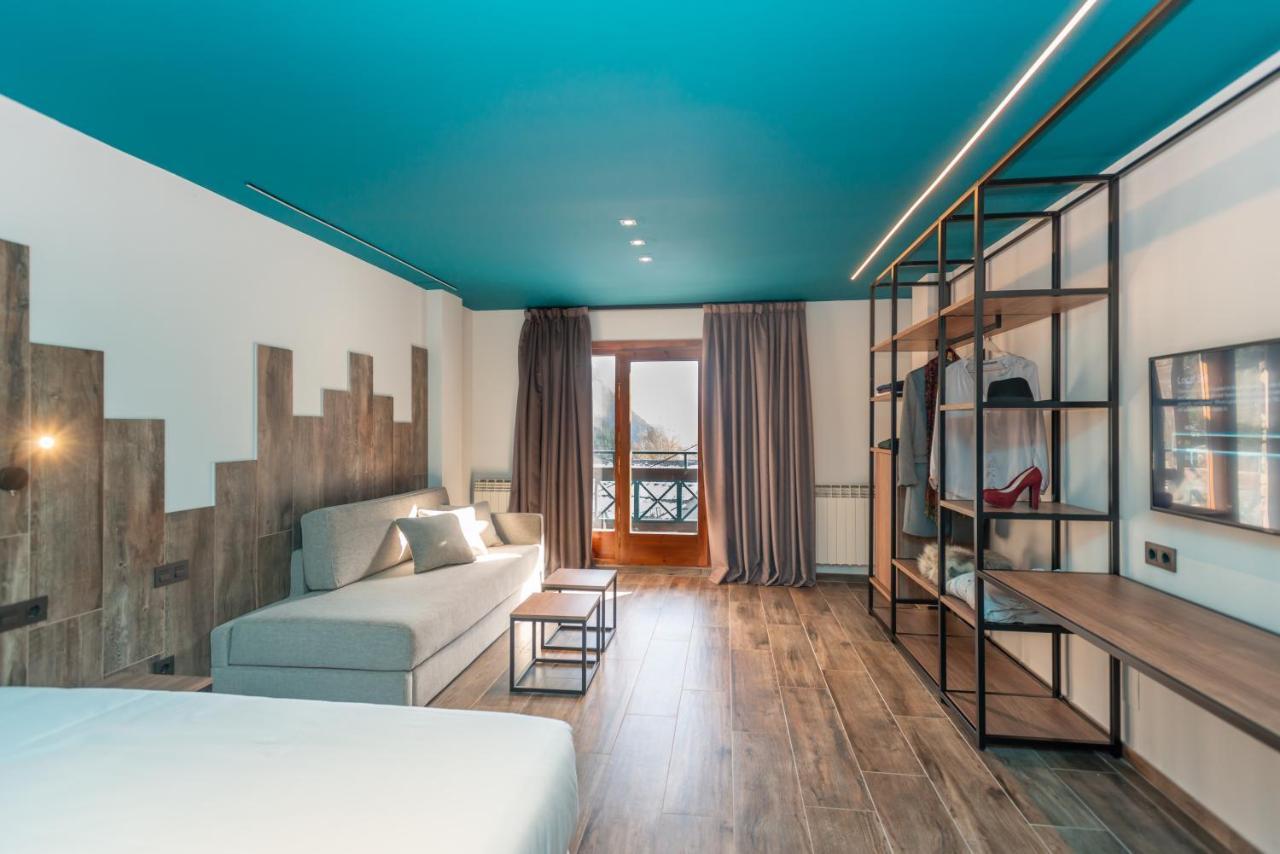 Ushuaia, The Mountain Hotel Arinsal Esterno foto